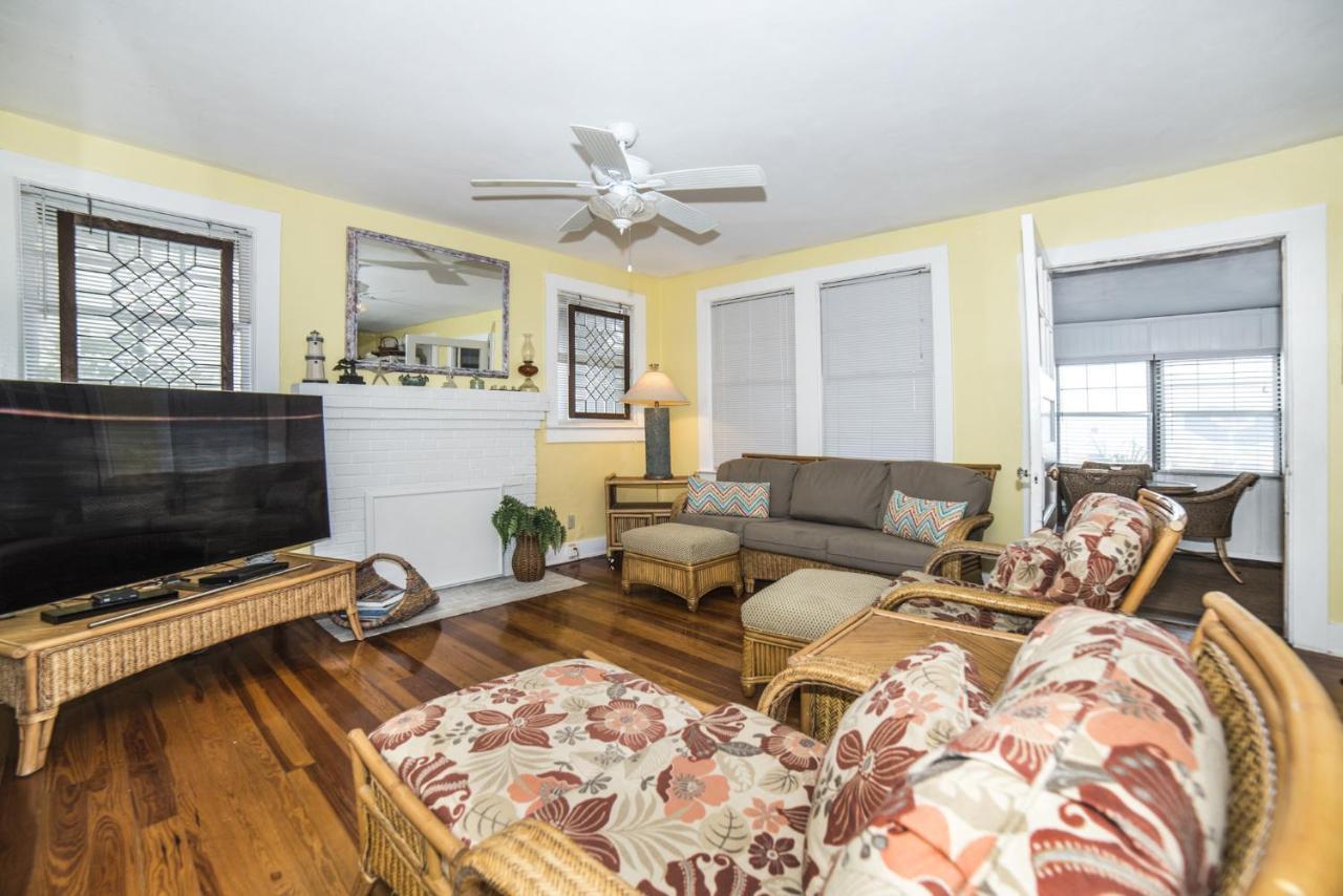 Sun N Fun Beachfront Vacation Rentals อินเดียนชอร์ส ภายนอก รูปภาพ