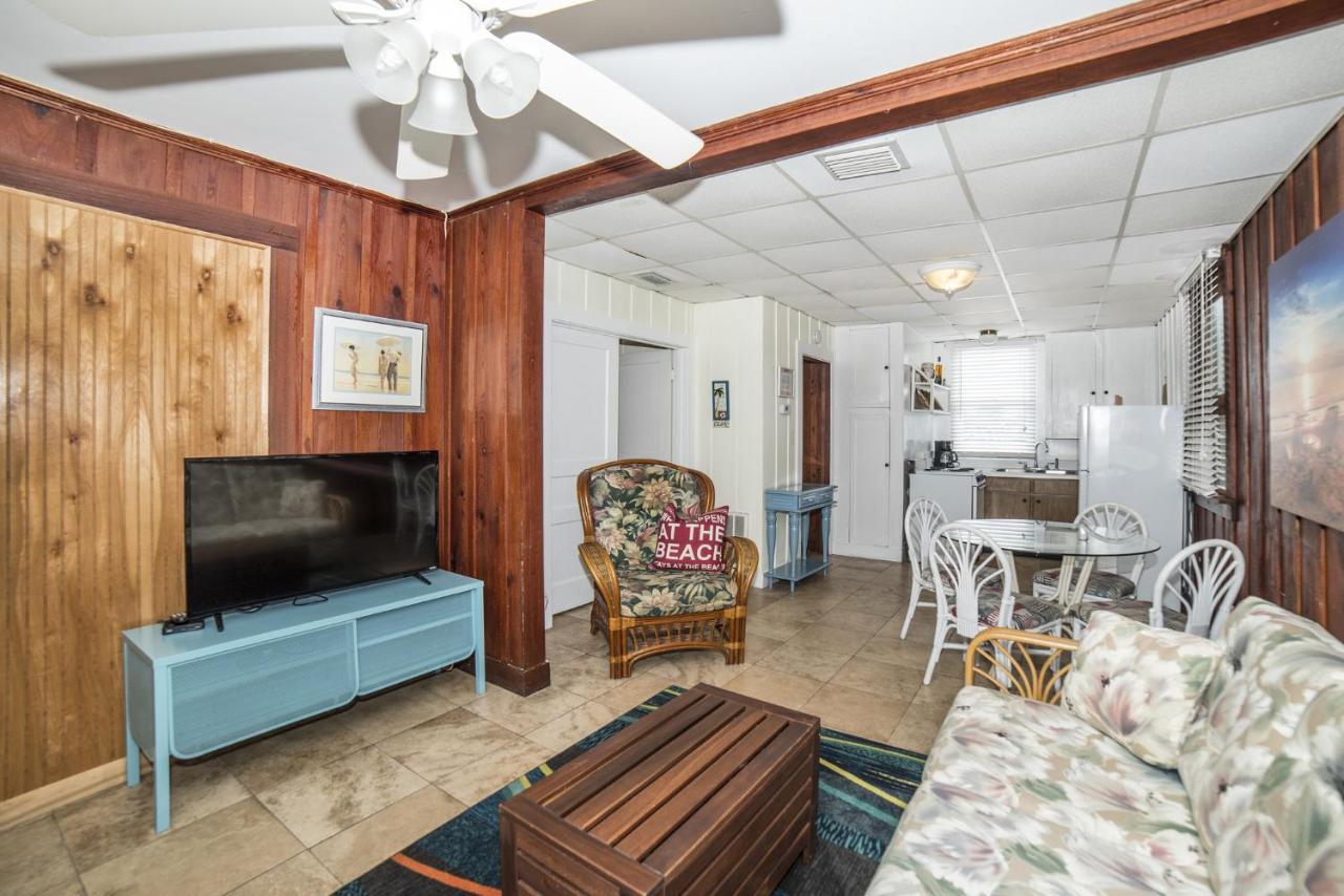 Sun N Fun Beachfront Vacation Rentals อินเดียนชอร์ส ภายนอก รูปภาพ