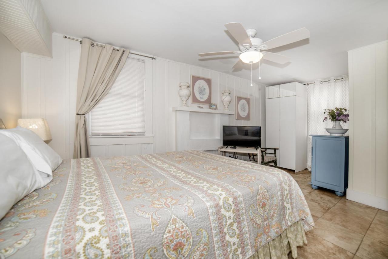 Sun N Fun Beachfront Vacation Rentals อินเดียนชอร์ส ภายนอก รูปภาพ